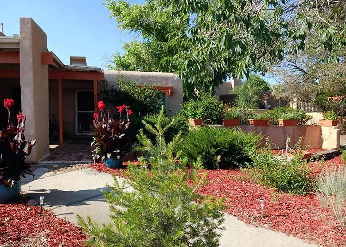 Randy\'S Roost